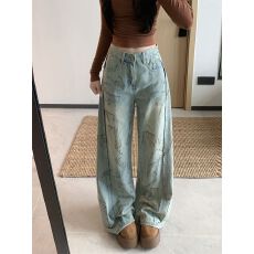 批发美式辣妹涂鸦破洞直筒<b class='q'>牛仔</b>裤街头宽松显瘦阔腿<b class='q'>裤</b>