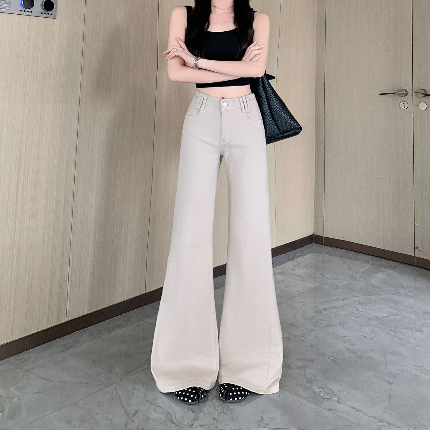 실사 카키 색 아니요 막대기 다리 부츠컷 청바지 여성 여름 새로운 루즈핏 슬림해 보이는 나팔 바닥 청소 바지