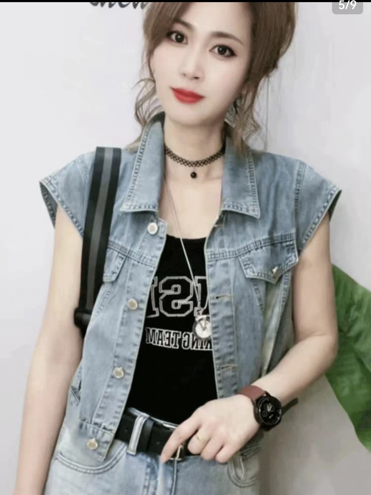 인터넷 유명인 같은 단락 Feifei 소매 패션 캐주얼 레트로 고급 디자인 작은 대중 부드럽다 프로 피부 데님 맨위