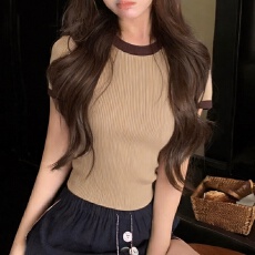 批发实拍冰丝针织衫2026短袖女夏季新款圆领短款半袖薄款上衣打底衫