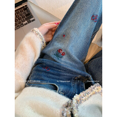 批发官图设计感樱桃刺绣烫钻直筒牛仔裤女秋新款高腰显瘦百搭阔腿裤<b class='q'>子</b>