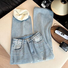 批发实拍韩版猫须<b class='q'>烫钻</b>复合婴儿绒<b class='q'>牛仔裤</b>女冬高腰直筒宽松显瘦阔腿长裤