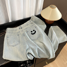 批发实拍韩版复合<b class='q'>婴儿</b>绒笑脸刺绣牛仔裤女高腰直筒宽松显瘦阔腿长<b class='q'>裤子</b>