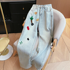 批发实拍冬加厚<b class='q'>婴儿</b>绒撞色卡通刺绣高腰直筒宽松显瘦阔腿牛仔长<b class='q'>裤子</b>女