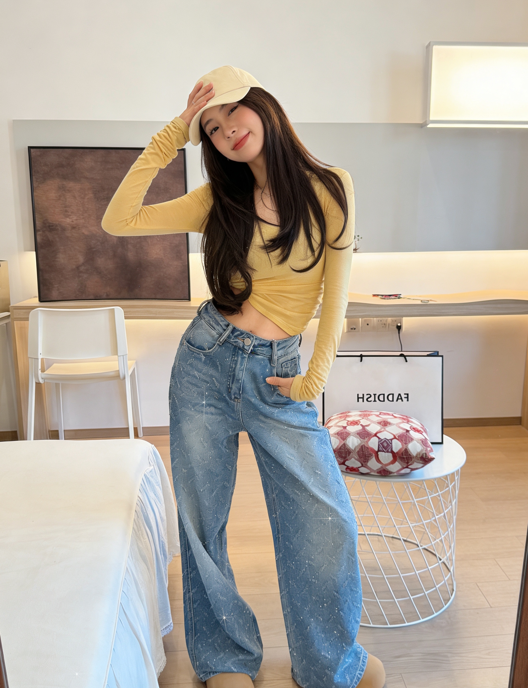 실사 이른 봄 뜨거운 좋은 플래시 훈련 깃털 자카드 청바지 여성 하이웨이스트 스트레이트 디자인 센스 루즈핏 슬림해 보이는 와이드 레그 팬츠