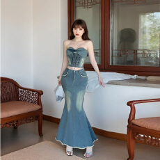 批发实拍牛仔套装2026夏季新款高级感<b class='q'>韩版</b>抹胸上衣包臀鱼尾长裙两件套