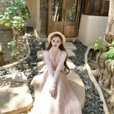 批发实拍2026夏季新款氛围感穿搭气质露肩挂脖扎染上衣半身<b class='q'>长裙</b>两件套