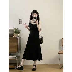 批发实拍<b class='q'>大码</b>女装2026夏季新款法式赫本风轻奢气质显瘦假两件连衣裙