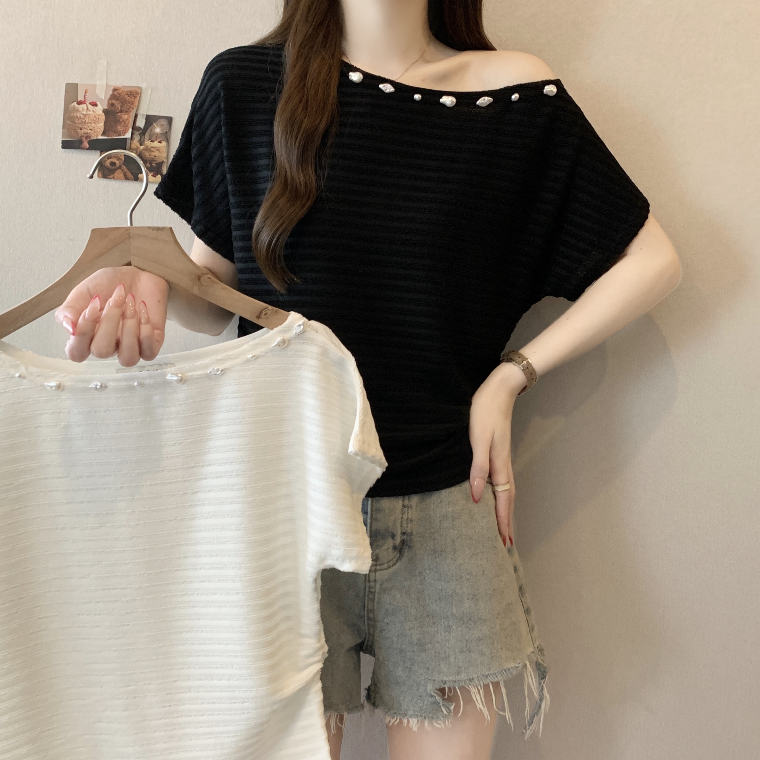 실사 2803# 빅 사이즈 지방 mm 고유 한 품격 질감 센스 비스듬한 어깨 의류 보트넥 오프숄더 슬림해 보이는 반팔 티셔츠