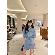 批发【随性自由派】复古港风翻领水洗<b class='q'>牛仔</b><b class='q'>连衣裙</b>工装气质收腰款