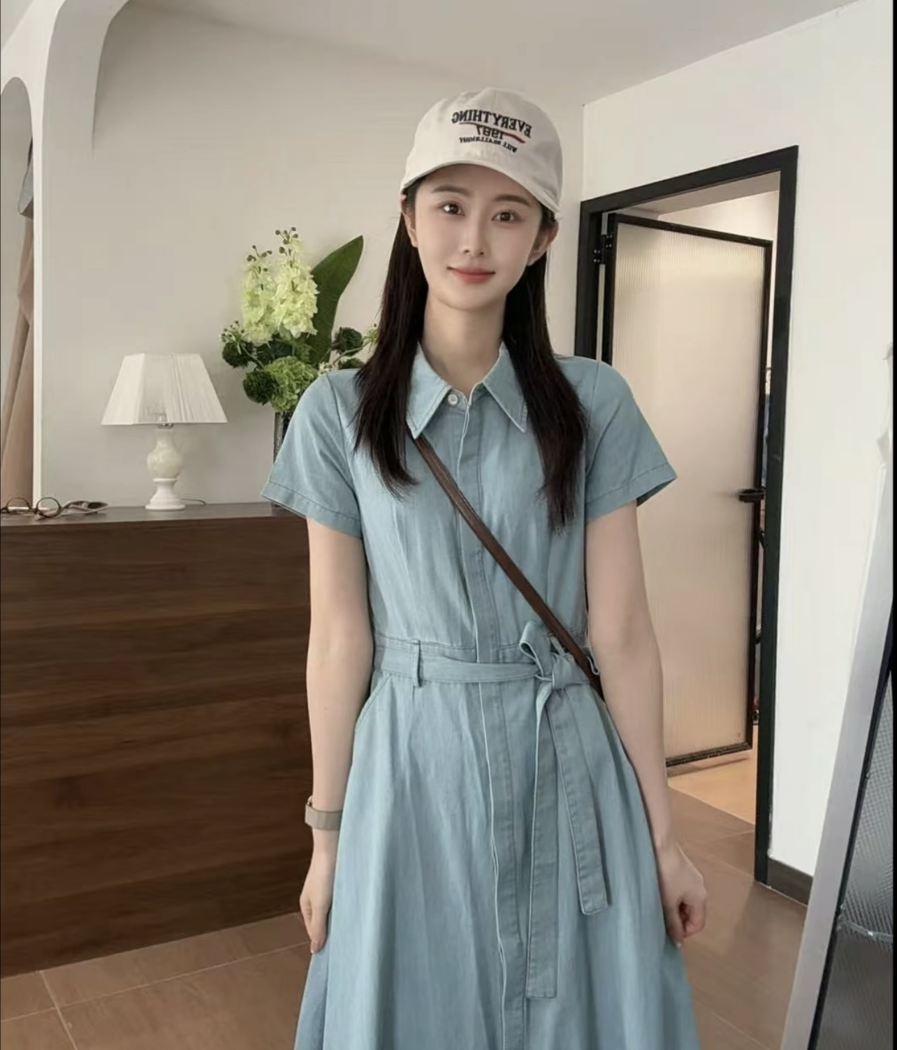 2026 여름 새로운 반팔 데님 드레스 품격 패션 캐주얼 파란색 디자인 센스 드레스
