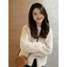 2026冬季新款米白色小香风羊羔毛外套女短款毛茸茸高级感修身上衣