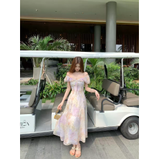 批发Q女家 4/30 苏黎世画廊/温柔仙气一字肩两穿刺绣荷叶鱼尾修身长裙