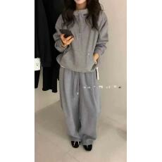 批发新款时尚宽松慵懒风复古加绒加厚连帽上衣+松紧腰休闲裤<b class='q'>套装</b>