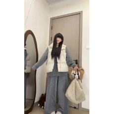 新款时尚加厚保暖宽松显瘦毛衣开衫+休闲裤+立领棉马甲三件套