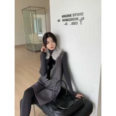 批发新款韩系时尚绵羊绒娃娃领蝴蝶结毛呢背心裙+打底衫两件套