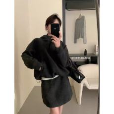 批发新款韩系休闲氛围感加厚加绒连帽<b class='q'>卫衣</b>+松紧腰毛呢半身裙套装