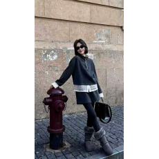 批发新款减龄温柔拼接蕾丝下摆半高领<b class='q'>卫衣</b>+松紧腰直筒短裤两件套