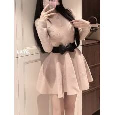 批发新款法式名媛V领针织收腰显瘦晚宴打底蓬蓬短裙+腰带两件套