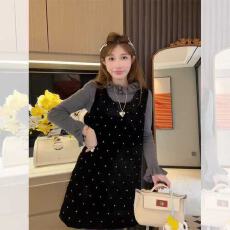 批发新款韩版时尚重工丝绒背心<b class='q'>短裙</b>连衣裙+荷叶边针织衫两件套