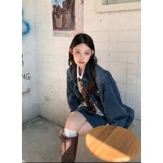 批发新款港风复古潮流减龄超火休闲水洗<b class='q'>牛仔</b><b class='q'>外套</b>+不规则短裙套装