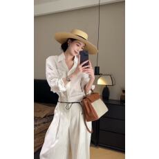 批发新款<b class='q'>时尚</b>高级感洋气又a又飒<b class='q'>衬衫</b>+高腰阔腿裤+腰带3件套