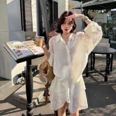 批发新款<b class='q'>韩版</b>时尚亚麻透气气质宽松拼接蕾丝衬衫+不规则半身裙套装