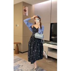 批发新款韩版时尚碎花田园风淑女吊带连衣裙+蝙蝠针织开衫套装
