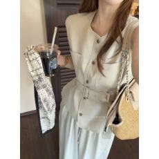 批发新款韩系简约<b class='q'>气质</b>收腰马甲+松紧腰阔腿<b class='q'>裤</b>+<b class='q'>腰带</b>+丝巾4件套