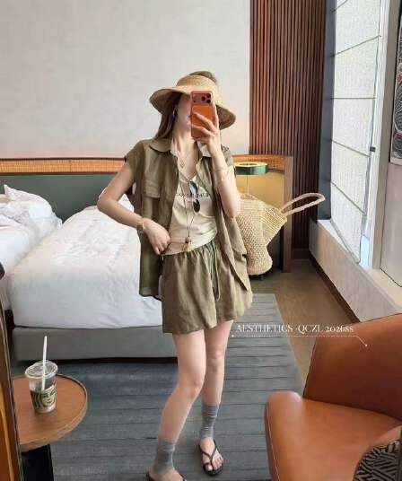 새로운 빛 요리 한 미니멀리즘 바람 느슨함 센스 루즈핏 민소매 맨위 조끼 허리밴드 반바지 3종 세트