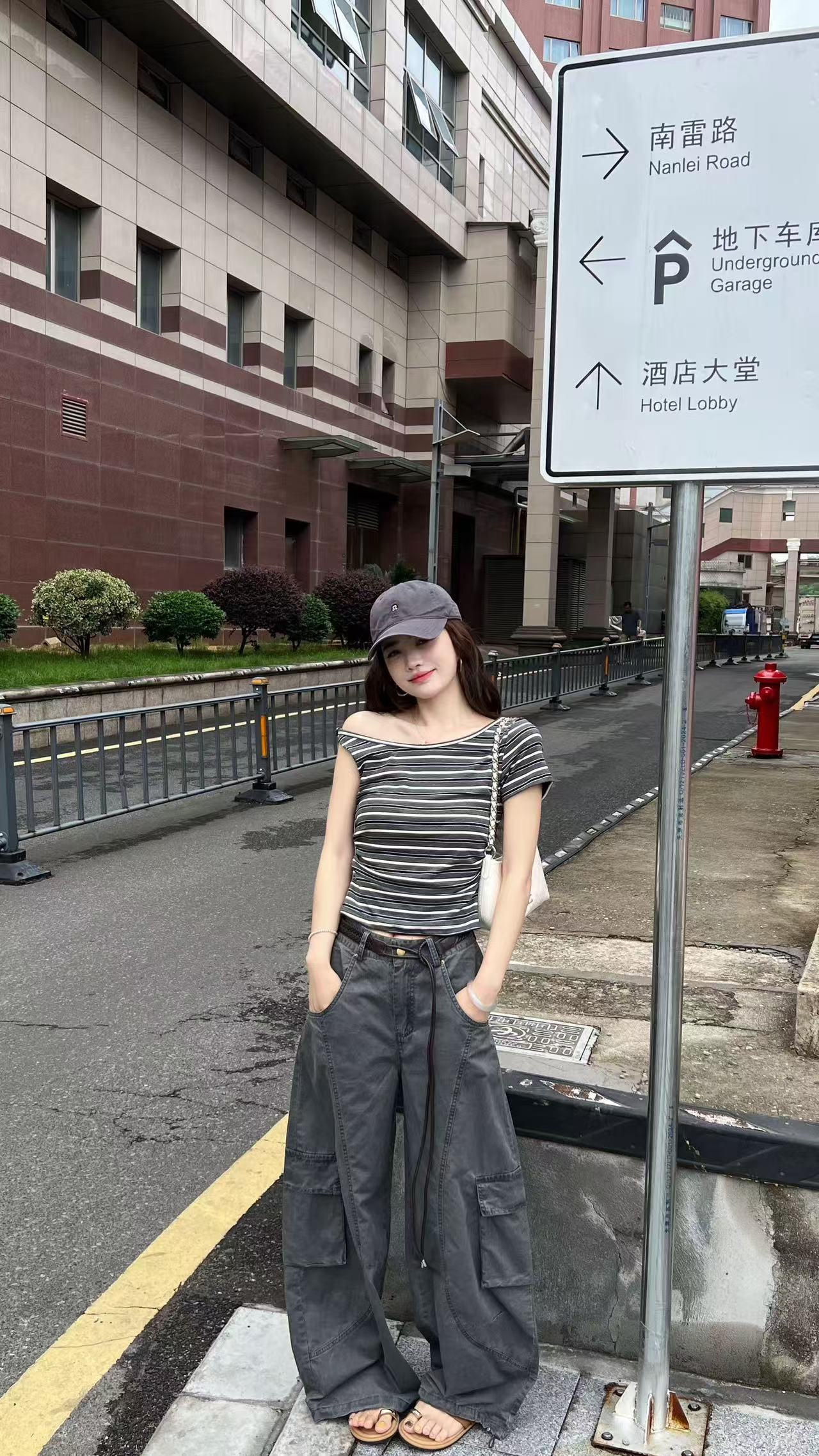 새로운 아메리칸 레트로 배색 스트라이프 비스듬한 어깨 의류 하이웨이스트 캐주얼 워크웨어 팬츠 벨트 3 세트
