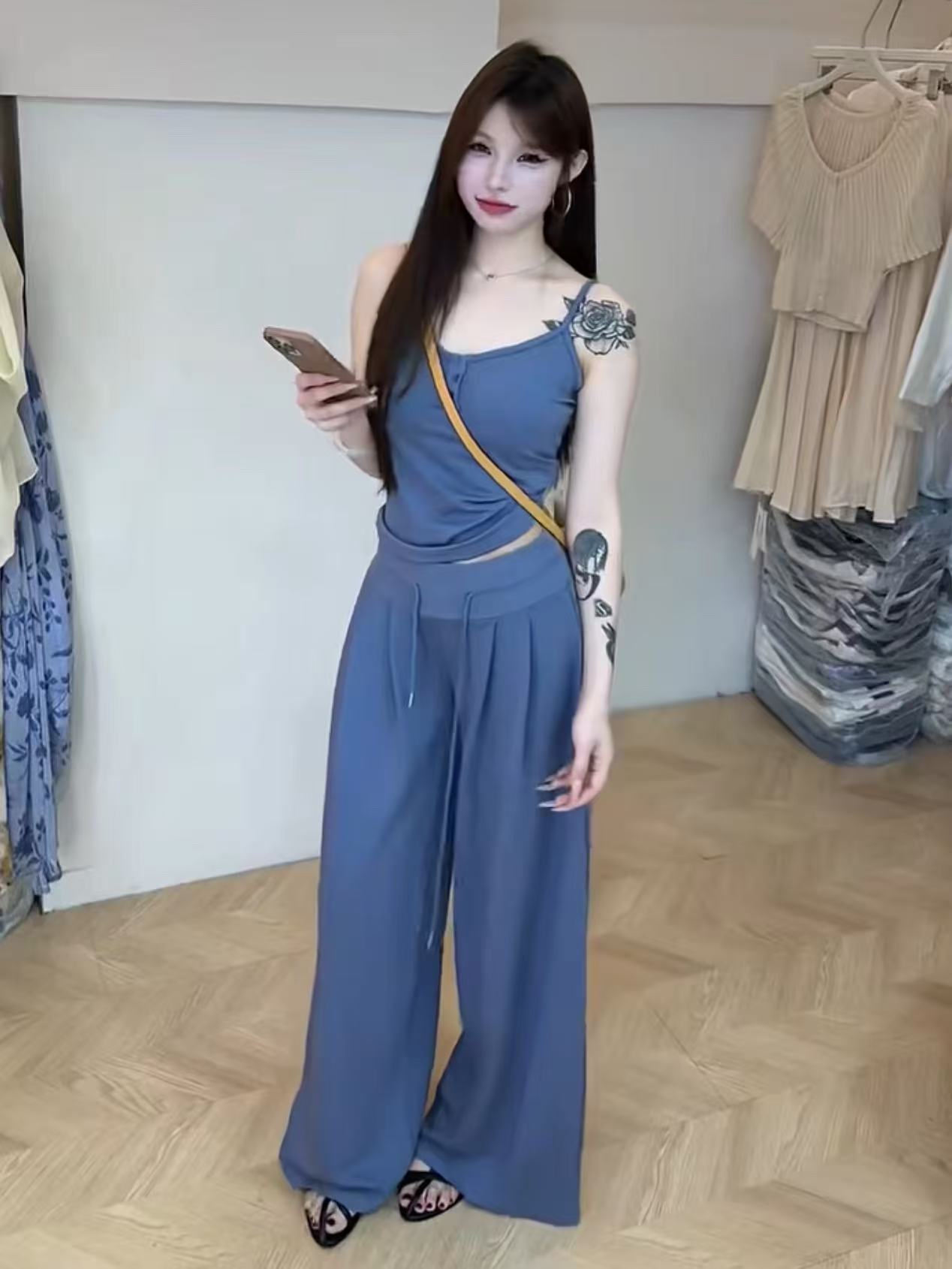새로운 한국 스타일 패션 느슨함 핫걸 표지 대리인 우유 슬립 허리밴드 펌프 로프 와이드 레그 팬츠 세트