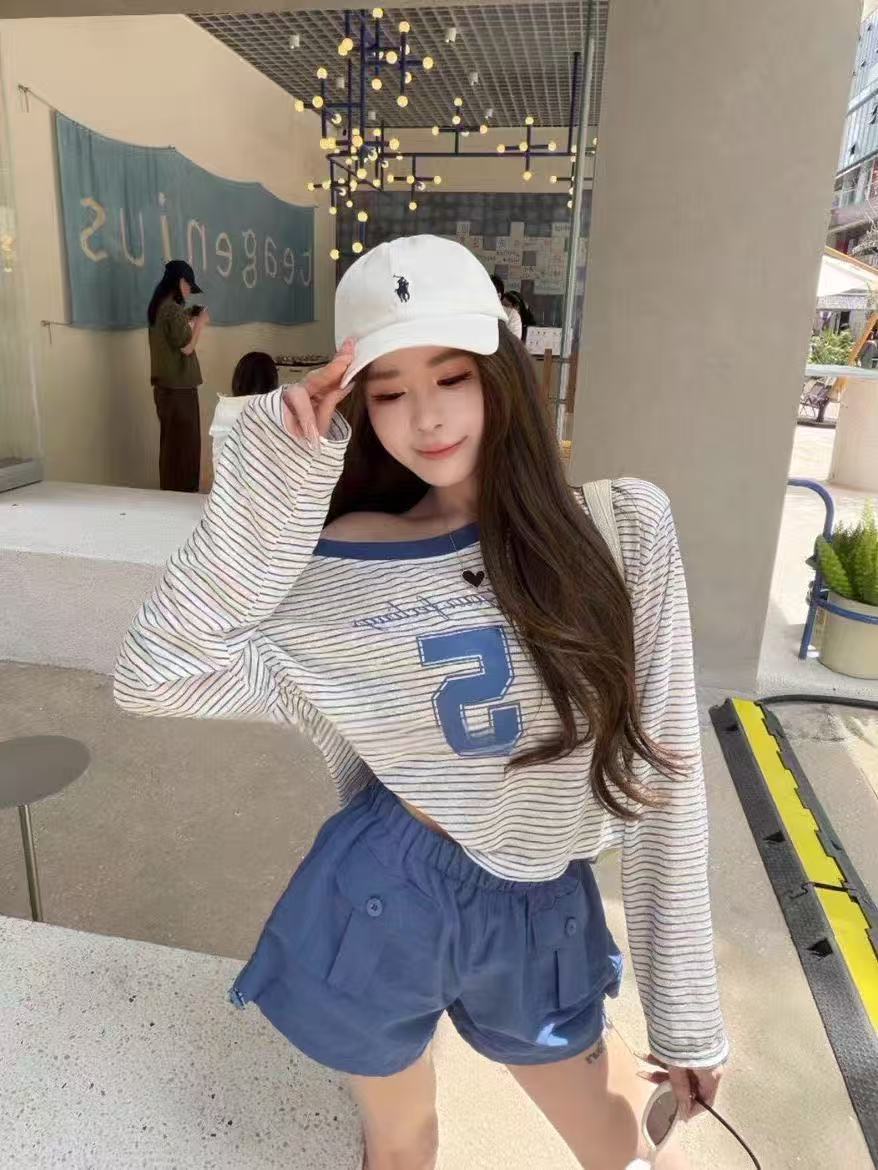 새로운 한국 스타일 패션 프린트 숫자 비스듬한 칼라 스트라이프 자외선 차단 의류 허리밴드 캐주얼 반바지 세트