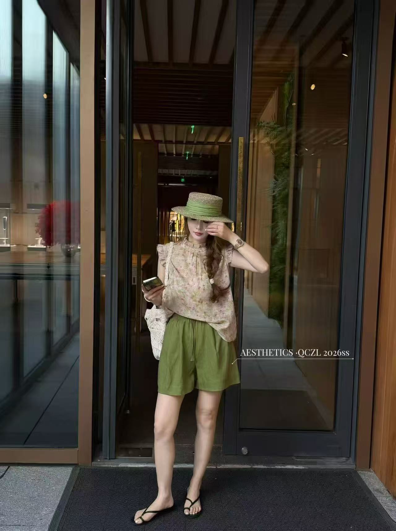 새로운 한 부서 패션 꽃무늬 라미 프릴 연령 감소 얇은 스타일 인형 셔츠 허리밴드 반바지 세트