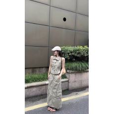 批发新款时尚宽松柳钉工装<b class='q'>牛仔</b><b class='q'>外套</b>+高腰工装半身裙+腰带3件套