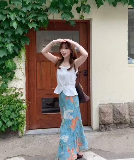 새로운 패션 레이스 허리 수축 조끼 작은 셔츠 허리밴드 파란색 프린트 꽃 반신 치마 세트