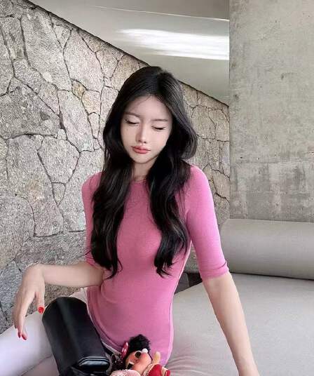 새로운 한국 스타일 패션 몸매 가꾸기 미니멀리즘 슬림해 보이는 중간 소매 티셔츠 허리밴드 스트레이트 도루 센스 캐주얼 바지 세트