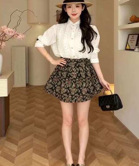 새로운 패션 프랑스식 천 금빛 바람 홀로우 아웃 레이스 거품 소매 셔츠 하이웨이스트 꽃무늬 반신 치마 세트