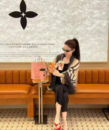 새로운 패션 오래된 돈 바람 얇은 스타일 숄 미니멀리즘 조끼 허리밴드 9부 바지 3종 세트