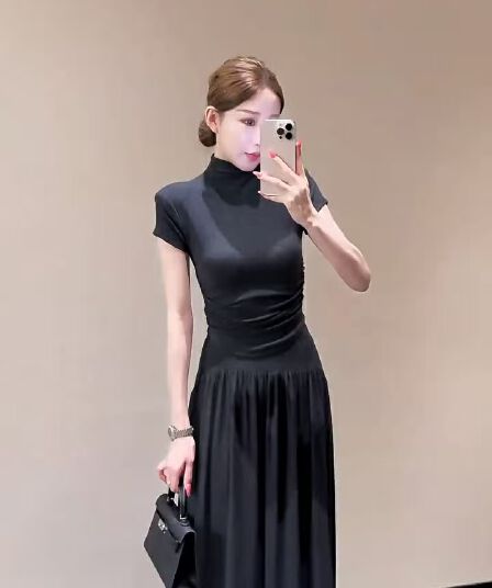 새로운 순수한 욕망 바람 섹시함 핫걸 품격 민소매 몸매 가꾸기 조끼 허리밴드 큰 진자 반신 스커트 투피스 세트