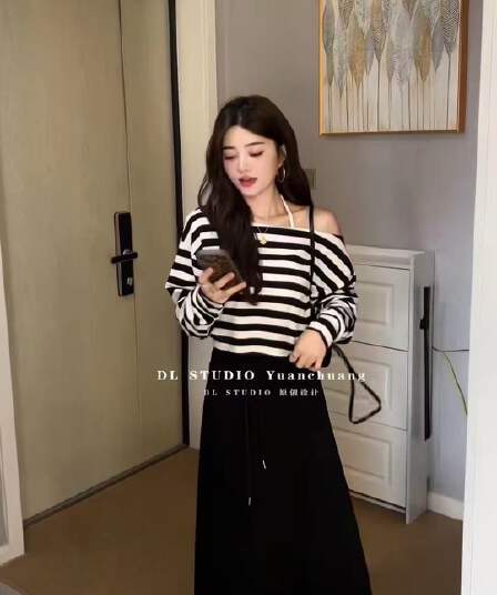 새로운 한 부서 스트라이프 오프숄더 긴팔 맨위 작은 슬링 허리밴드 펌프 로프 반신 스커트 3종 세트
