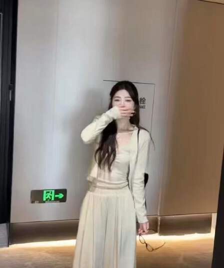 새로운 한국 스타일 패션 달콤한 핫걸 캐미솔 긴팔 오픈 가디건 허리밴드 와이드 레그 팬츠 3종 세트