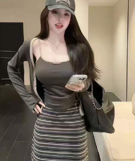 새로운 핫걸 바람 슬림해 보이는 배색 오픈 가디건 패치워크 색상 슬립 허리밴드 스트라이프 반신 스커트 3종 세트