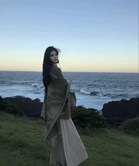 새로운 한국 스타일 패션 품격 고급 센스 몸매 가꾸기 드레스 잉크 페인팅 숄 투피스 세트