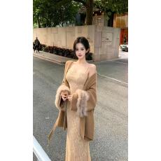 批发新款气质法式高级感慵懒毛衣外套+<b class='q'>蕾丝</b>吊带包臀鱼尾裙两件套