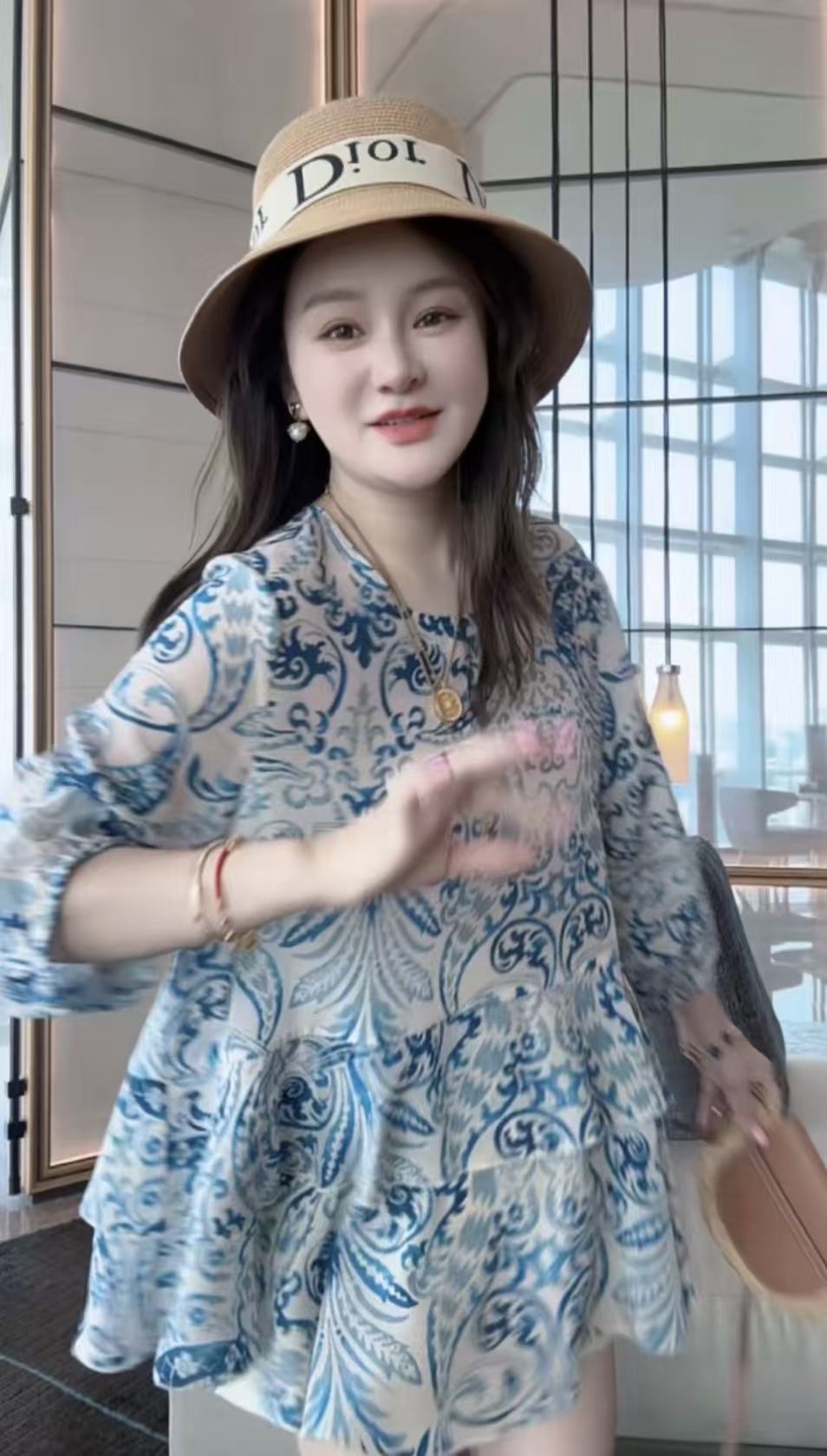 뽕나무 누에 실크 더블 크레이프 파란색 청화 백자 패턴 패션 실크 맨위