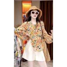 批发真丝双绉V领彩绘撞色碎花案桑蚕丝<b class='q'>衬衫</b><b class='q'>上衣</b>