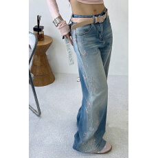批发欧货重工侧边烫钻阔腿牛仔裤女<b class='q'>春</b>季新款洋气显瘦蝴蝶直筒拖地长裤