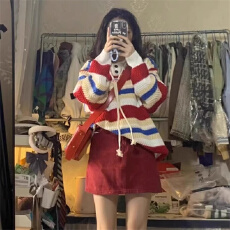 批发彩虹条纹设计感POLO领<b class='q'>毛衣</b><b class='q'>男</b>女秋冬季学院风休闲宽松情侣针织衫潮