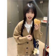 批发（现货）北极绒【腈纶48%锦纶22%PBT30%】<b class='q'>V领</b>毛衣外套宽松针织衫